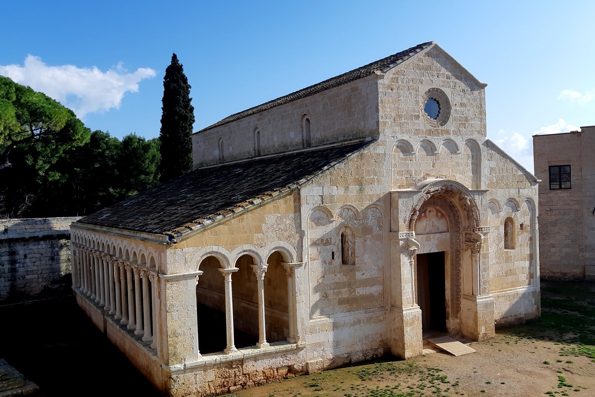 Splendido esempio di architettura romanica
